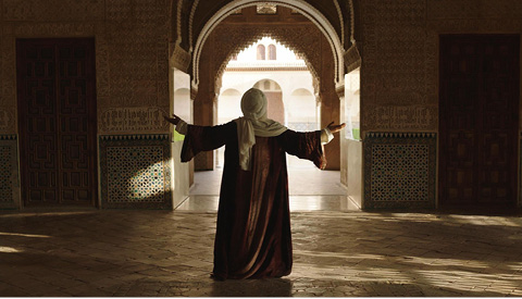 THE BUILDERS OF THE ALHAMBRA